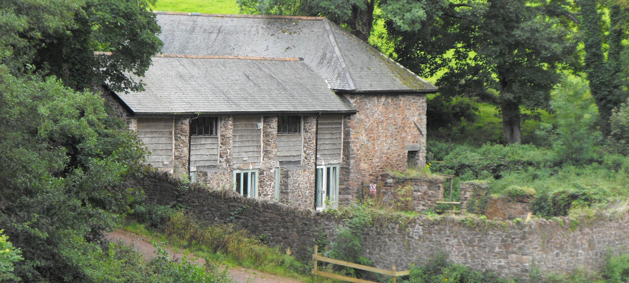 Stay With Us - Warren Barn – Torbay Coast & Countryside Trust